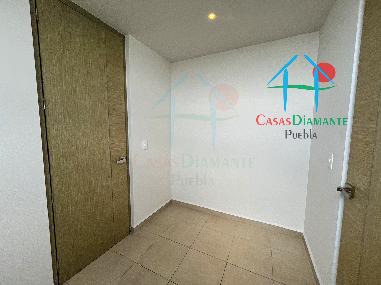 Arts Vertical Living ACJC A - Cuarto de servicio 1 Arts Vertical Living ACJC A - Cuarto de servicio 1